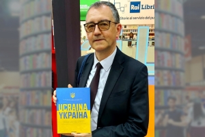 &quot;Ми готові запропонувати тим, хто зажадає розповсюджувати українські книги, нашу допомогу&quot;