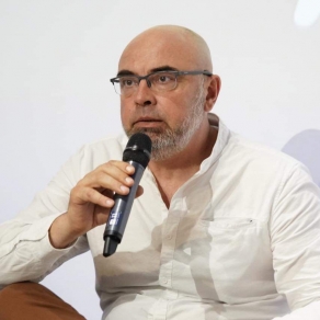 Підтримайте проєкт Влада Кириченка, видавництва "Наш формат" та ГО "Реформація"!